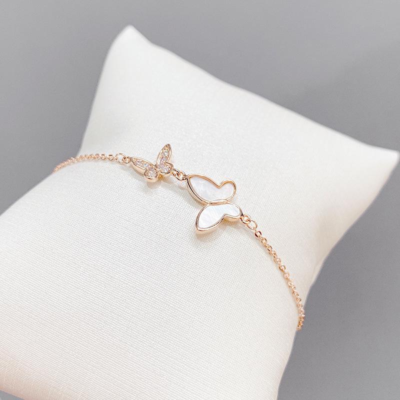 

Korean Dongdaemun Seashell Butterfly Bracelet - Women s Electroplated Real Gold Jewelry, Perfect for Couples or Best Friend Gifts