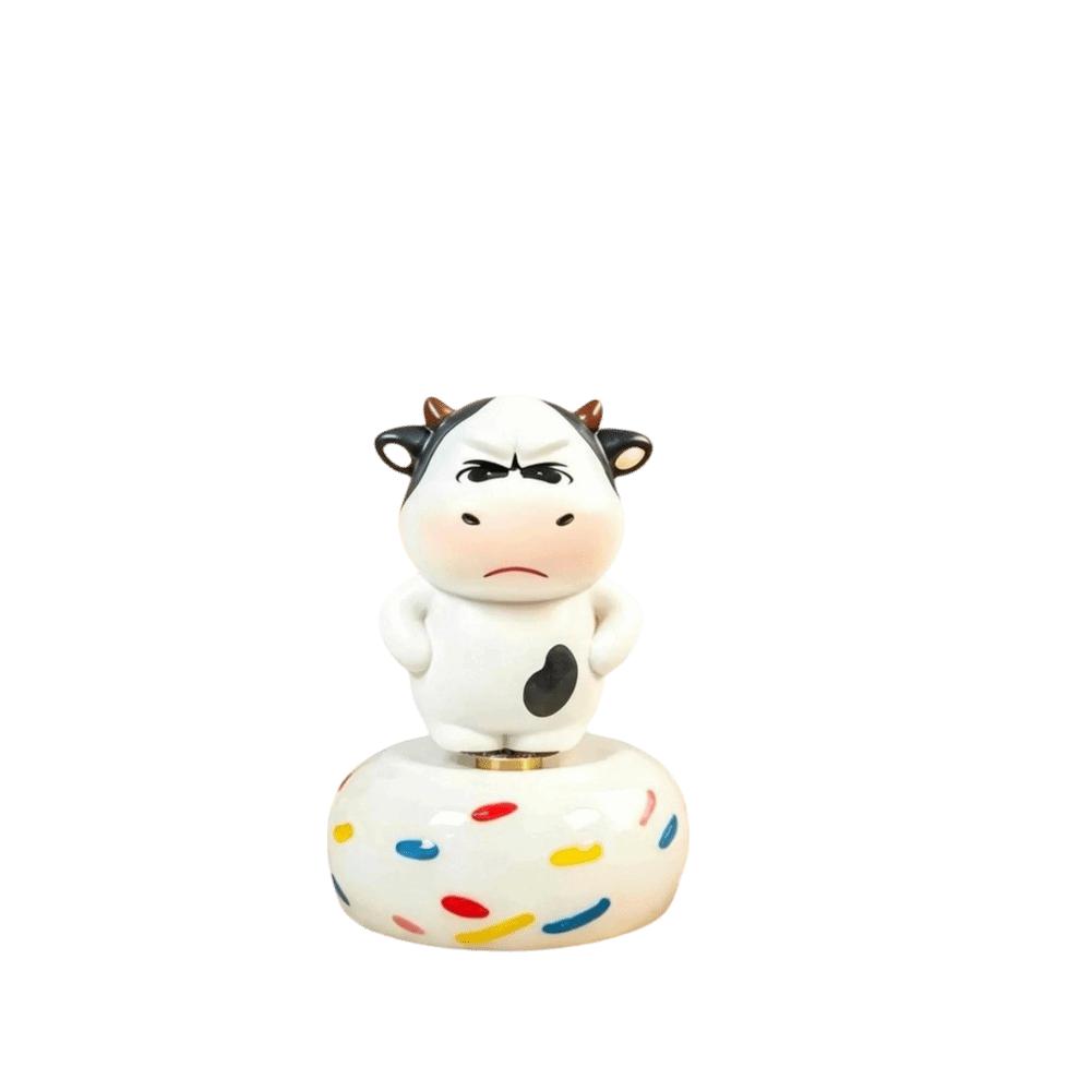 Aggrieved Grass Cow Figure Cute Center Console Decoration Calf Car Ornament  Car Style 1