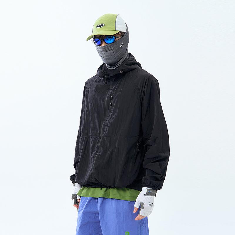 Woodpecker Women's Summer UV-Protective Cycling Jacket: Stylish, Lightweight, and Loose-Fitting.