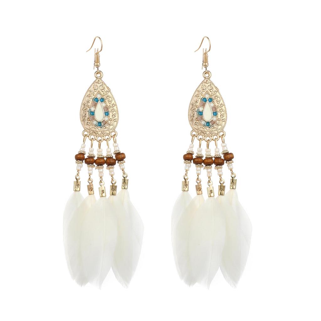 Europäische und amerikanische Retro Feder Blatt Quastenohrringe: Handgefertigte Lange Ohrhaken für Reisefotografie