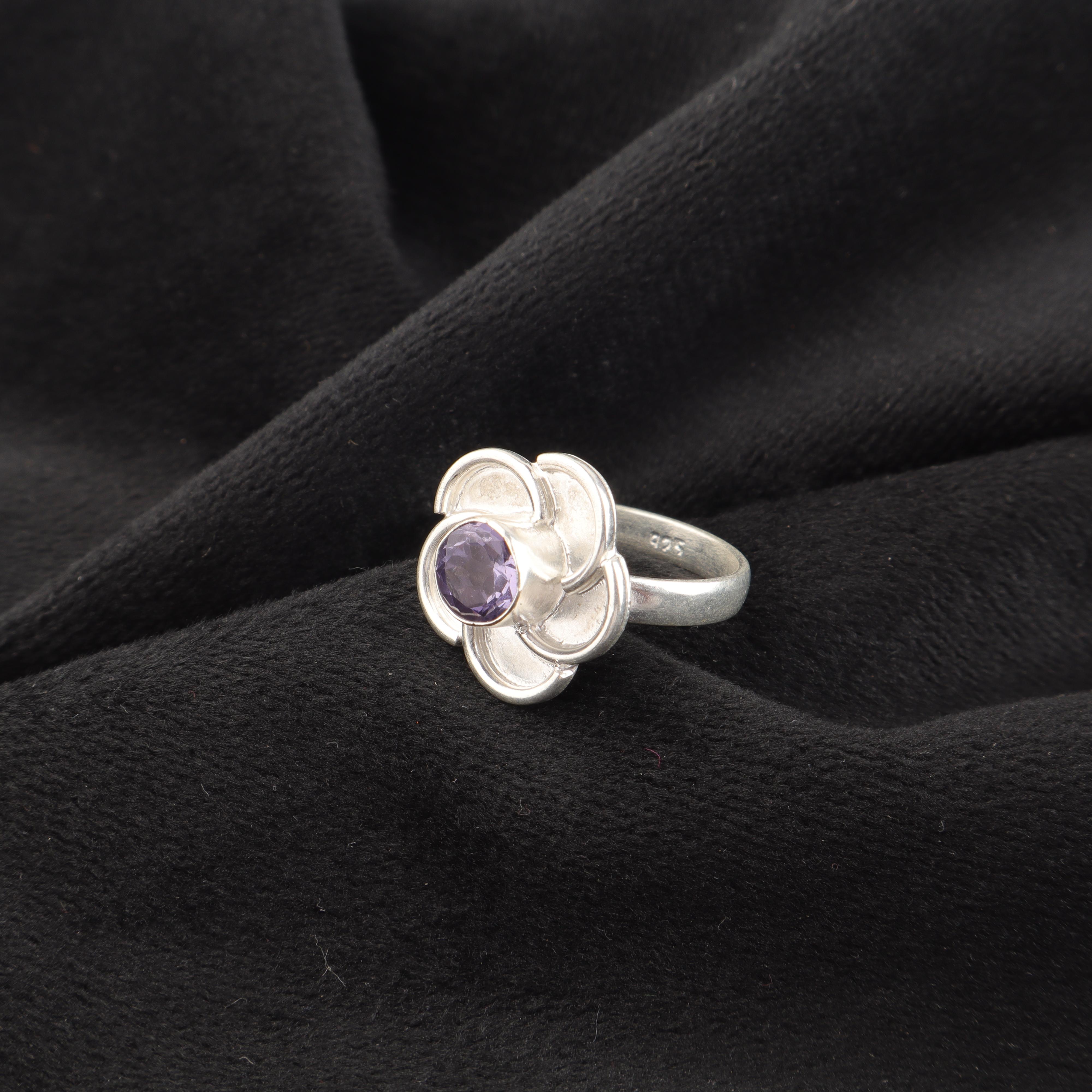 

Замечательное кольцо с иолитом, ювелирное изделие с драгоценным камнем, кольцо из серебра 925 пробы, кольцо ручной работы, подарок для женщин 12 фиолетовый