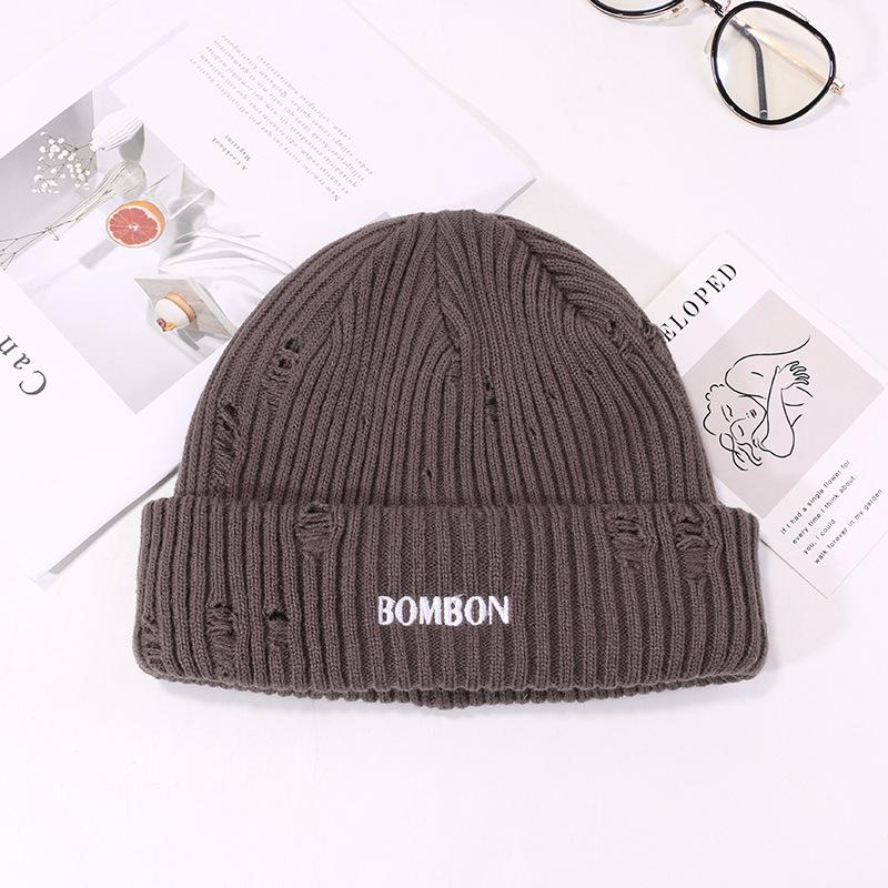 High Quality American Casual Hat Men and Women Winter Ripped Wool Hat Warm Ear Protection Knit Hat Letter Cold Hat