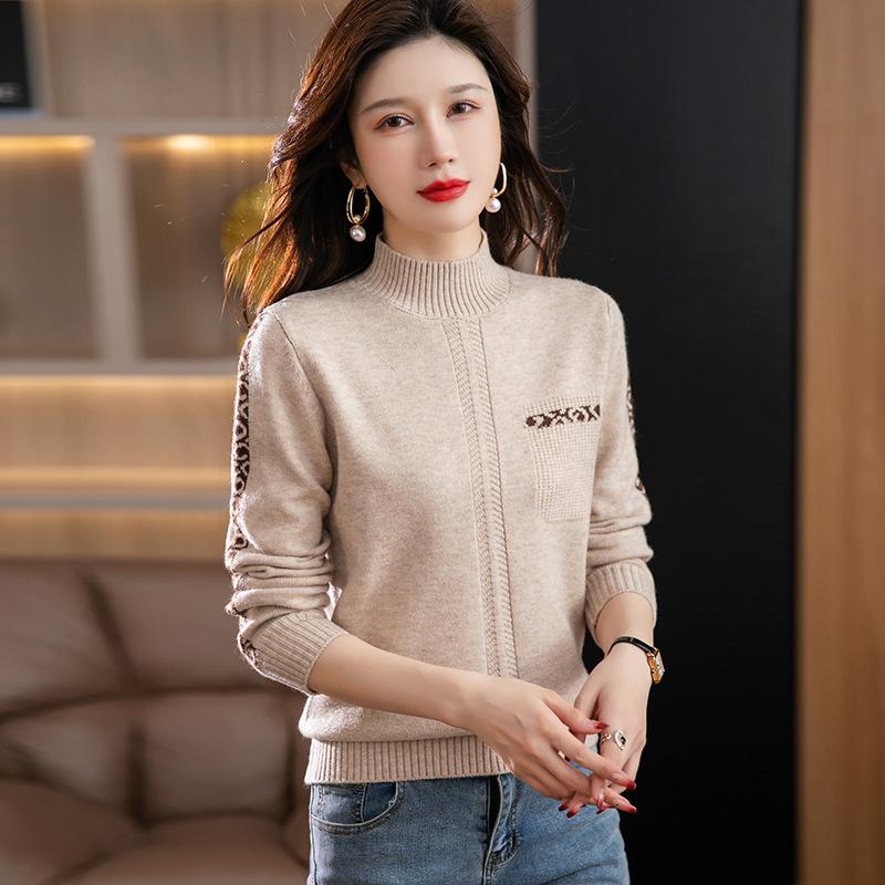 Half High Neck Knitted Sweater for Women Paired with Autumn Winter Short Style Jacquard Fashion Casual Western-style Base Sweater for Women