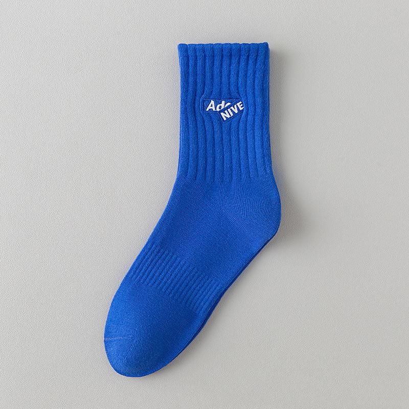 Men's Trendy Mid-Tube Anti-Odor Socks - Campus Sports Basketball, Plus Size, Autumn/Winter Collection.