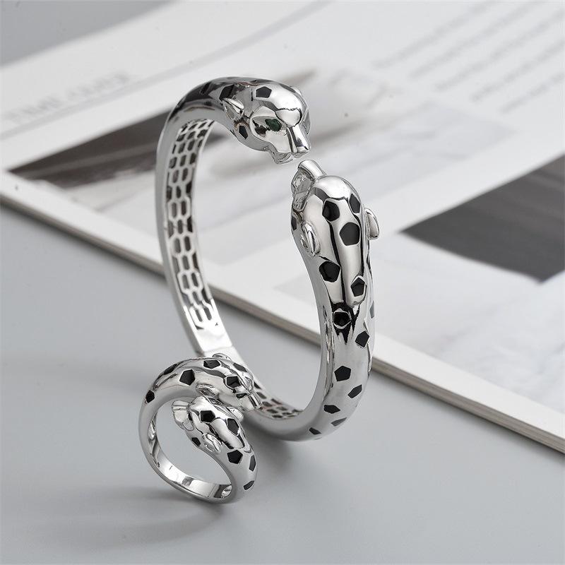 Leopard Head Electroplated Bracelet Ring Set: Lightweight, High-End Niche Design