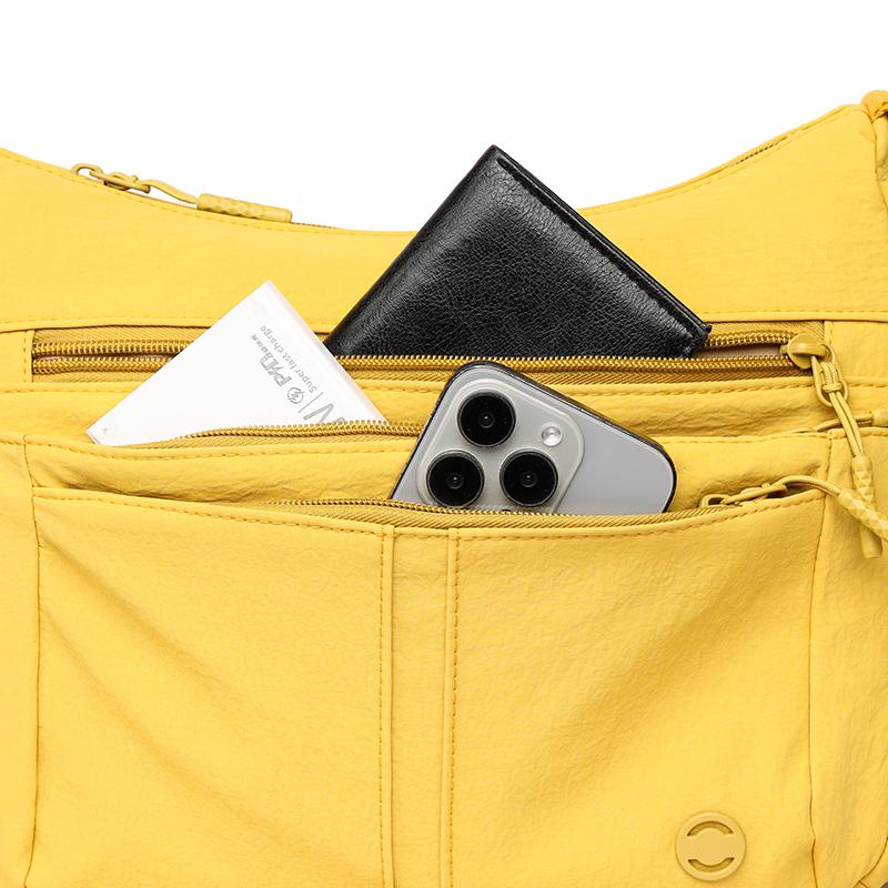 Premium Crossbody-Tasche aus Nylon für Damen - Stilvolle & leichte Umhängetasche, Perfekte Alltags-Messenger-Bag
