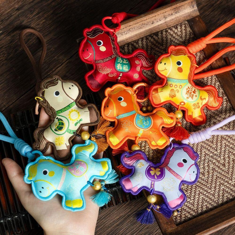 Duftendes Pony Sachet Anhänger Stickerei Hängend Jahr des Pferdes Anhänger Kreativer Glücksbringer Pferd Quaste Schlüsselanhänger Frühlingsfest