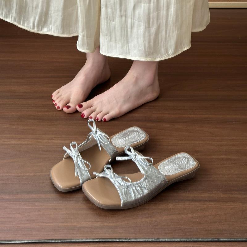 Fairy Wind Bow Outer Slippers Female 2025 Summer New Versatile Thick Heel Square Toe One-word Cool Slippers