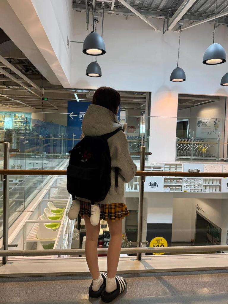 Women's Gray Oversized Hooded Sweatshirt Jacket - Autumn 2025