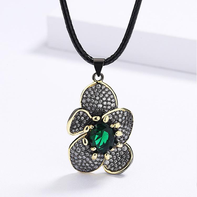 2026 Anel Colar Brincos Stud Estilo Retro Elegante de Luxo Leve Conjunto de Três Peças Flor Ligeiramente Incrustada com Zircônia Senso Tridimensional
