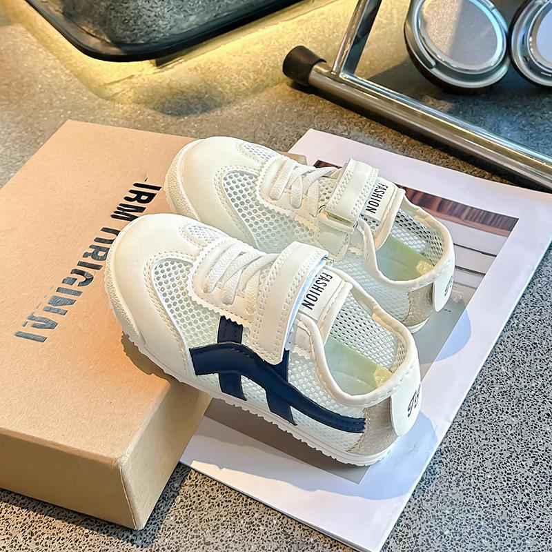 Children's Sneakers Boys Lightweight Breathable Sport Running Shoes Girls Soft Bottom Casual Shoes Student Shoes