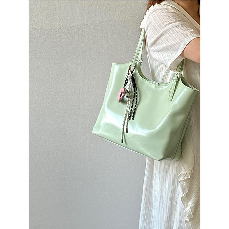 IELGY Ladies Tote Bag Korean Version Summer Green Commuter Large Capacity Portable