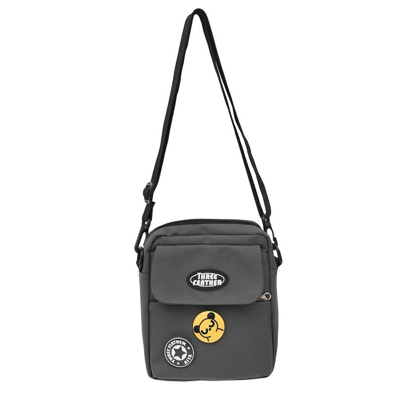 Мужская маленькая сумка через плечо — фото 11