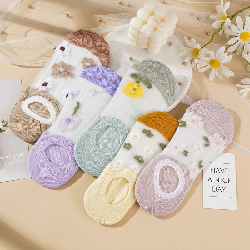 Summer Thin Crystal Stockings Japanese Style Student Sweet Short Socks Boat Socks Non-slip Invisible No-fall Heel Socks for Women