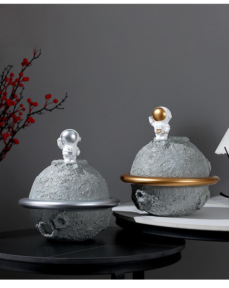 Astronaut Phone Holder, Pen Holder, and Tissue Box for Living Room Resin Ornaments.