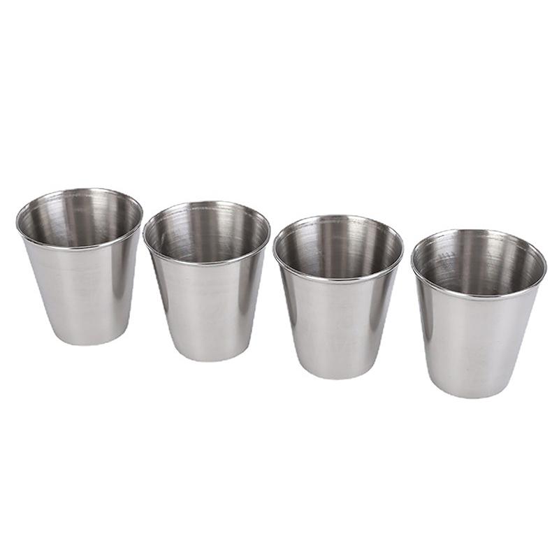 4 Stück Edelstahl-Wasserglas mit schwarzer Leder-Tragetasche für Outdoor-Camping, praktisches Reise-Whiskey-Wein-Glas