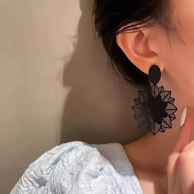 Vintage Elegant Black Flower Drop Earrings For Women Luxury Ethnic Earring Exaggerated Temperament Gothic Jewelry PD1983