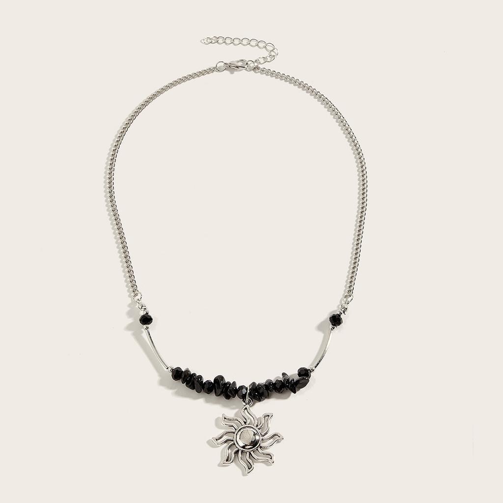 Bohemian Natural Stone Gravel Beaded Neck Chain Niche Temperament Sun Pendant Necklace