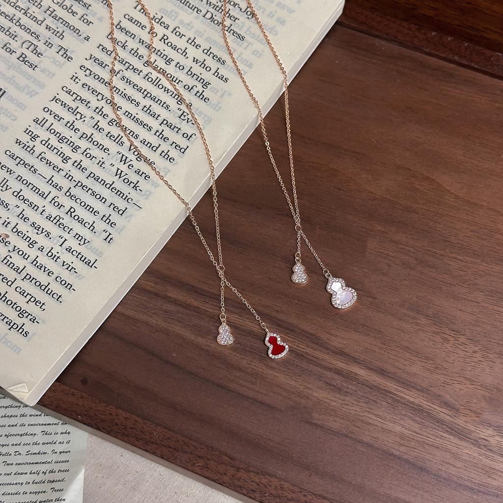 Xiaohongshu Explosive Seiko Full Diamond Double Gourd Necklace Versatile Exquisite Fulu Collarbone Chain