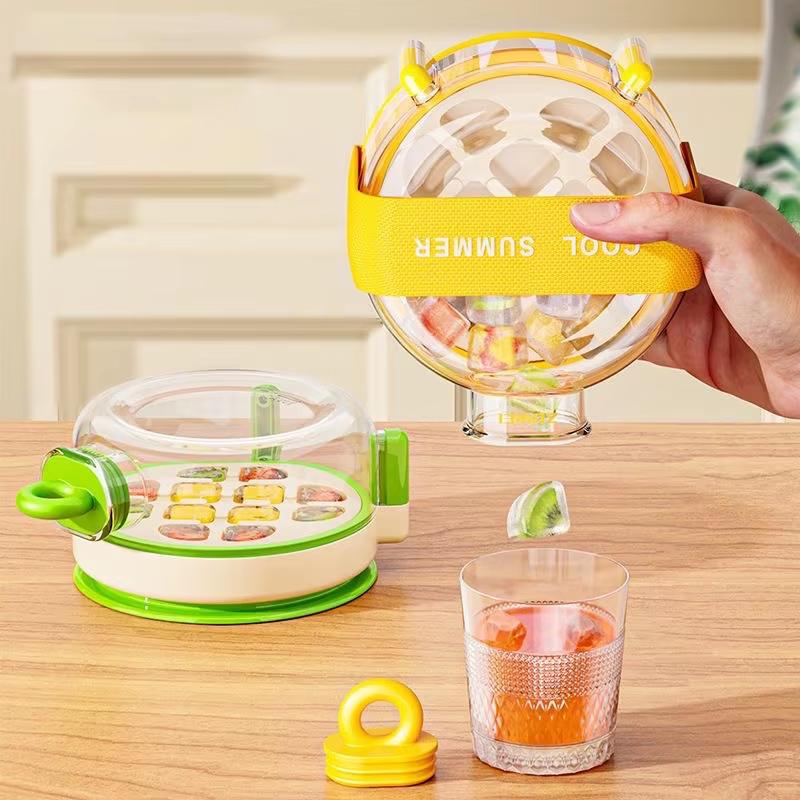 Creative Ice Cube Mold with Straps Straws Ice Maker Portable Plastic Ice Cup Kettle Outdoor Fitness Drink Bottle Ice Cube Tray