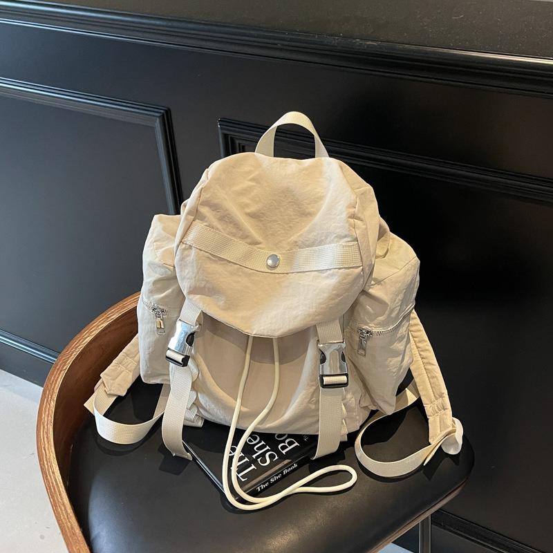 Sports and Leisure Backpack Bag Women's New Niche Design Versatile Student Backpack Going Out Travel Bag