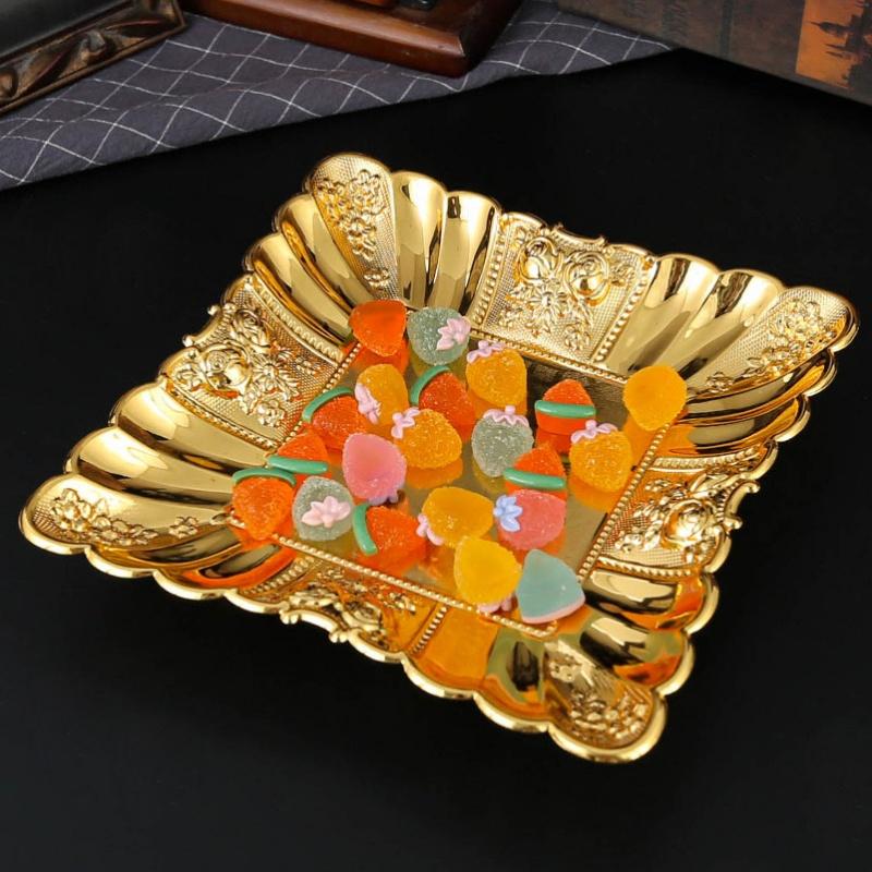 European Fruit Plate, Metal Square Relief Pattern Platter, Golden Retro Large Small Snack Disc, Home Living Room Decoration,1pcs