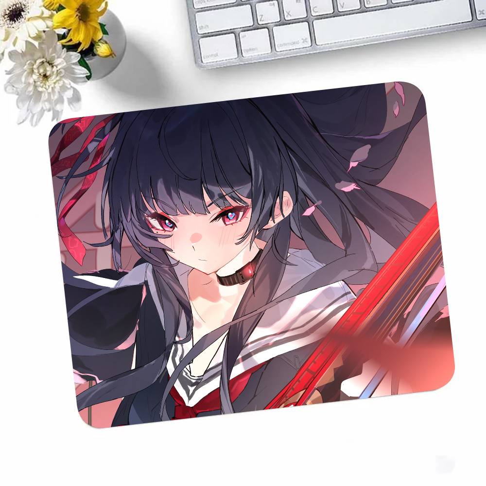 Game Wuthering Waves Kuchiba Chisa Mousepad Small LockEdge Mouse Pad For Gamers Computer Desk Pad Rectangular Anti-slip Rubber