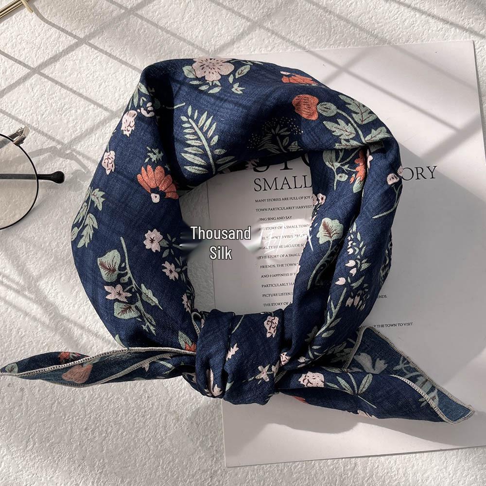 Korean Style Retro Floral Cotton-Linen Scarf: Exquisite Autumn/Winter Silk Square for Women
