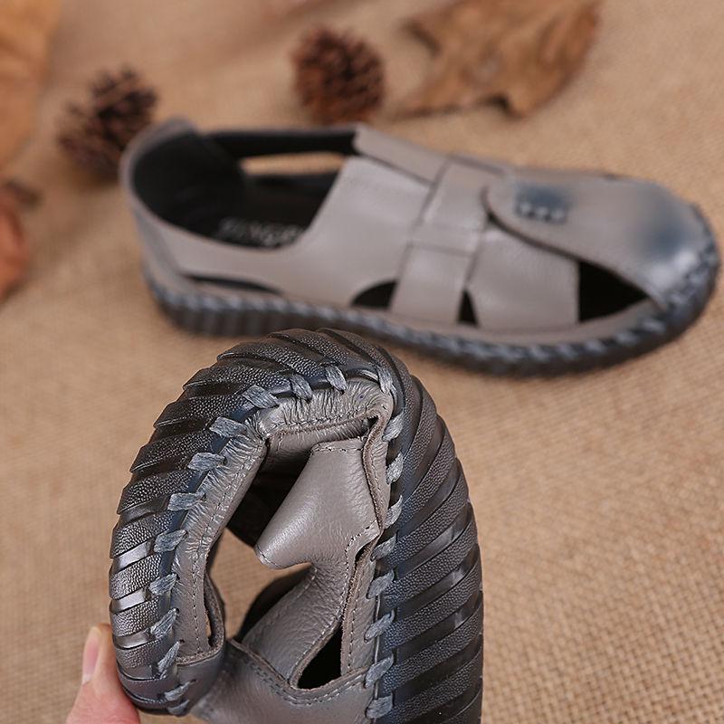 Chaussures plates creuses en cuir véritable pour femmes, mocassins d'été respirants, sandales de plage, grande taille, 2024