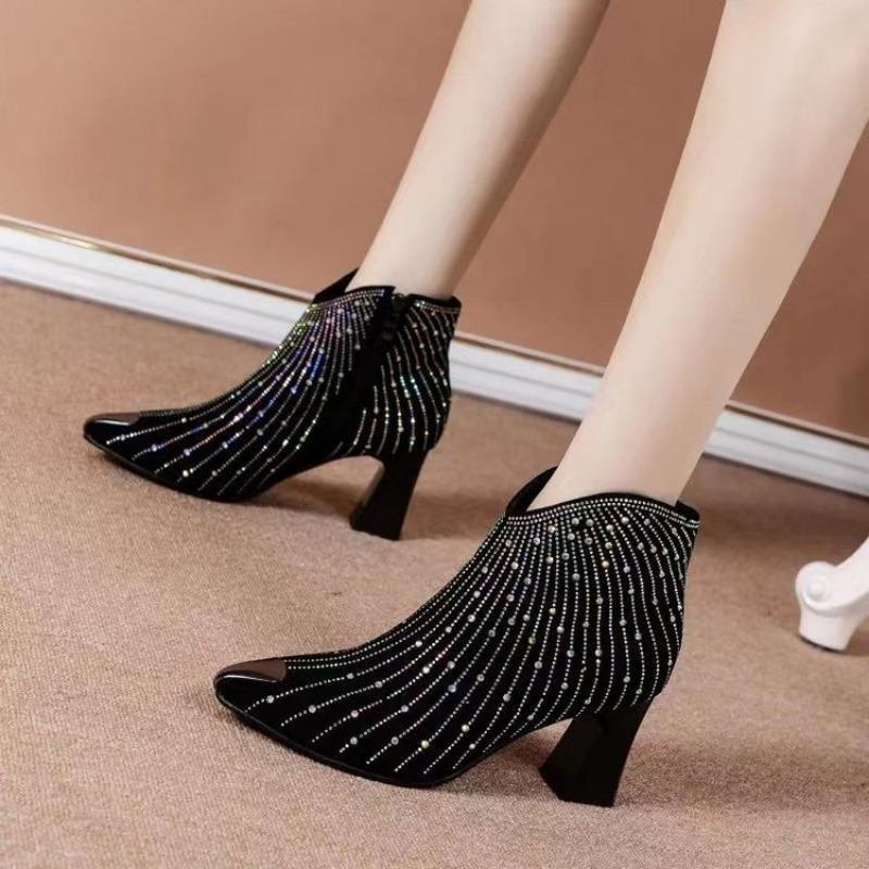 Gypsy rhinestone short boots women's autumn and winter new pointed anti-collision high heels fashion boots side zipper Martin boots