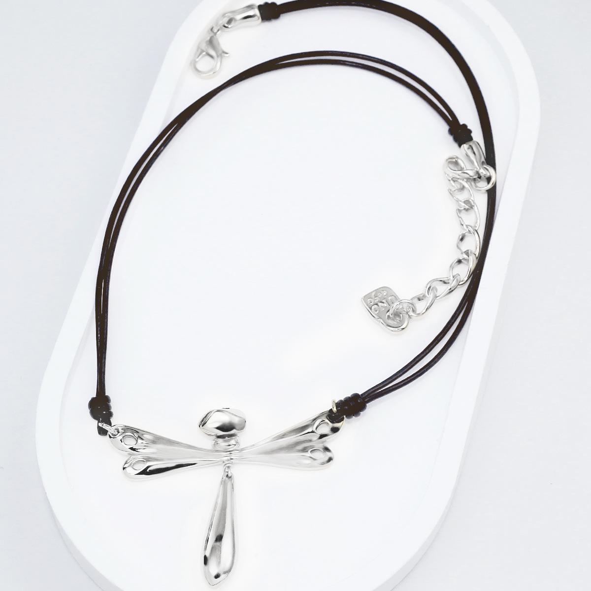 UNOde50 Dragonfly Necklace: Romantic Women s Leather Cord Jewelry (2025 Retro Spain Collection) 43+6 cm