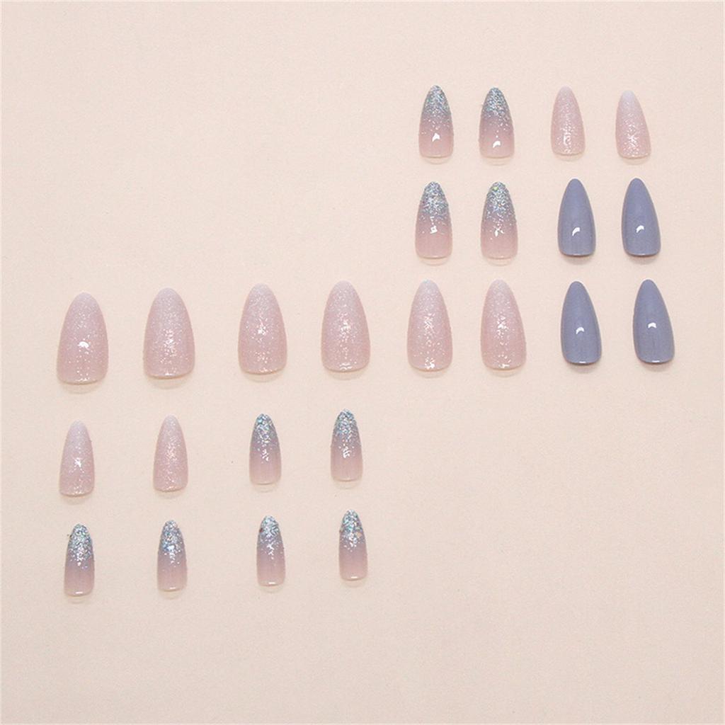 24 Stück Mittelmandelförmige Acryl-Press-On-Nägel mit Glitzerdesign Falscher Nagel Vollabdeckung Aufklebenagel für den täglichen Gebrauch