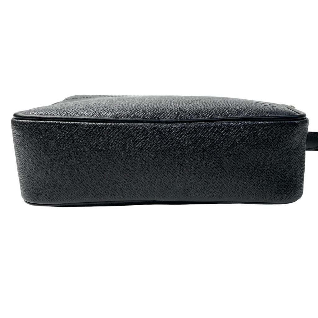 Gebrauchte LOUIS VUITTONClutch-Tasche schwarzes Leder Herren