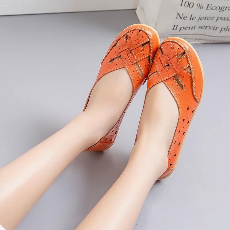 Women's Flats Loafers Leather Driving Shoes Moccasins Comfort Casual Slip On Summer Nurse Shoes for Mother Large Size