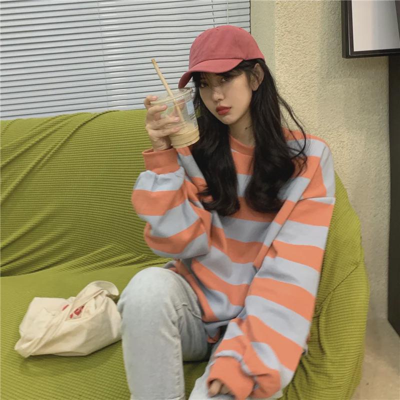 Women's Retro Striped Round Neck Sweatshirt - Casual, Loose, Thin Trend for Autumn and Winter