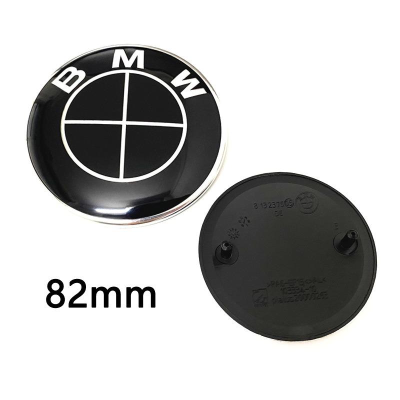 DECW8 82mm 74mm ABS Hood Trunk Emblem Badge 2-Pin Replacement For BMW E46 E90 F30 F10 E60 X3 X5 1 3 5 7 Series Auto Tuning Accessory