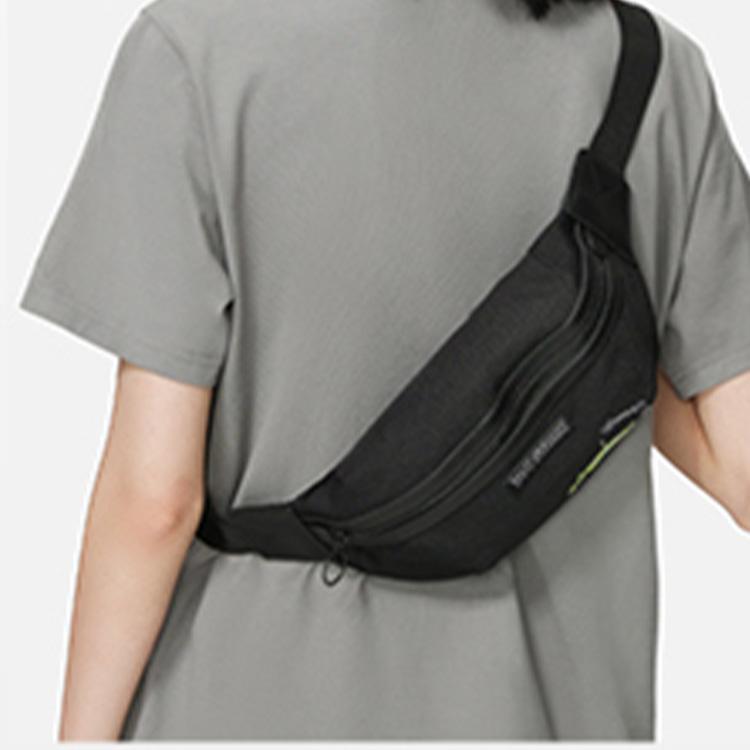 New LiNing Sports Life Collection Polyester Sling Bag, Fanny Pack Regular Unisex Black ABDS383-1