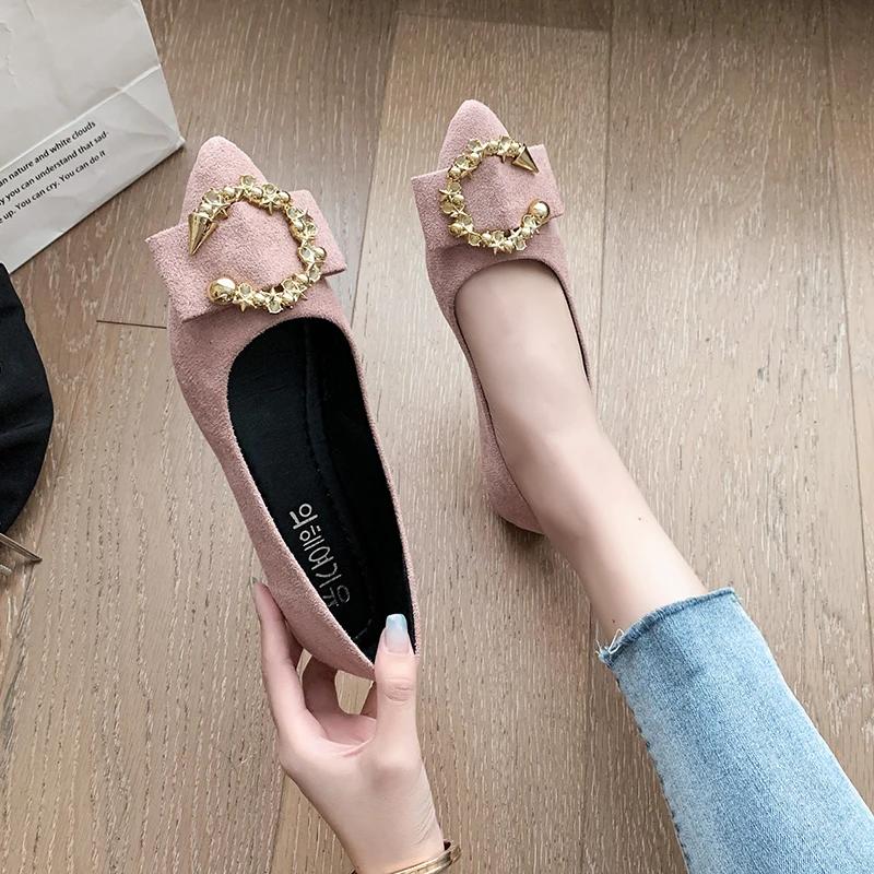 Ladies Fashion Spring 2025 New Style Pointed Walking Shoes Shallow Slip-on Comfortable Outdoor Casual Women's Single Shoes