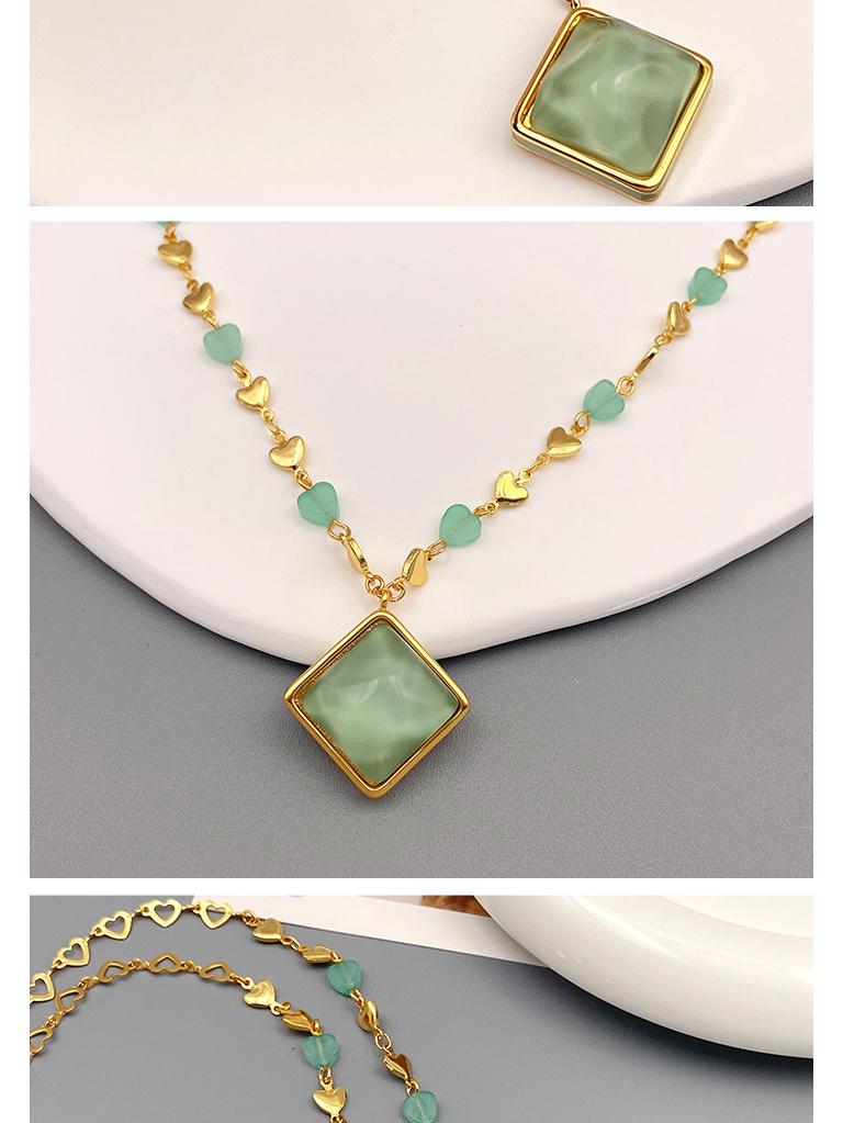 Vintage European & American Green Jade Heart Pendant Necklace - Exquisite Retro Choker
