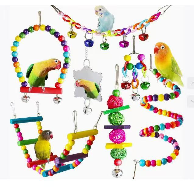 

Игрушки для грызения попугаев, игрушки для птиц, качели-лестницы, простые гирлянды с колокольчиками as shown in the picture