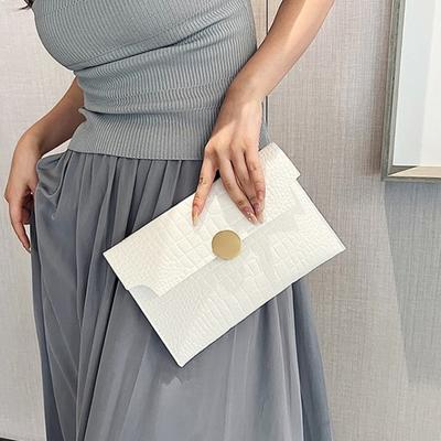 Bolso de mano para mujer, color sólido, forma de sobre, cierre magnético, portátil, gran capacidad, ligero, tarjetas de monedas, lápiz labial, bolso de almacenamiento para teléfono