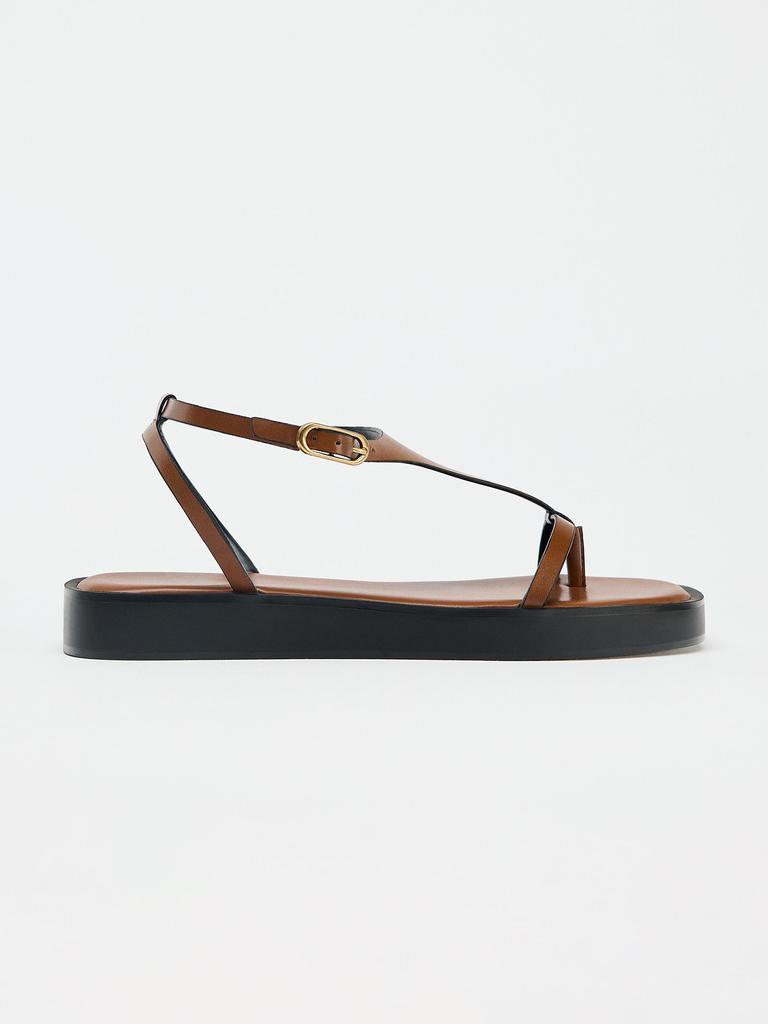 Fashion Summer New Flat Bottom Buckle Strap Women's Sandals Casual Versatile Comfort Pinch Toe Concise Beach Sandals Women Zapatos Mujer