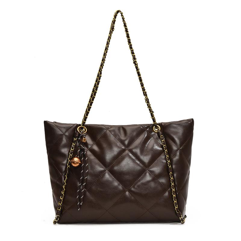 Wholesale fashion high sense Korean diamond large capacity tote bag commuter versatile chain shoulder tote bag