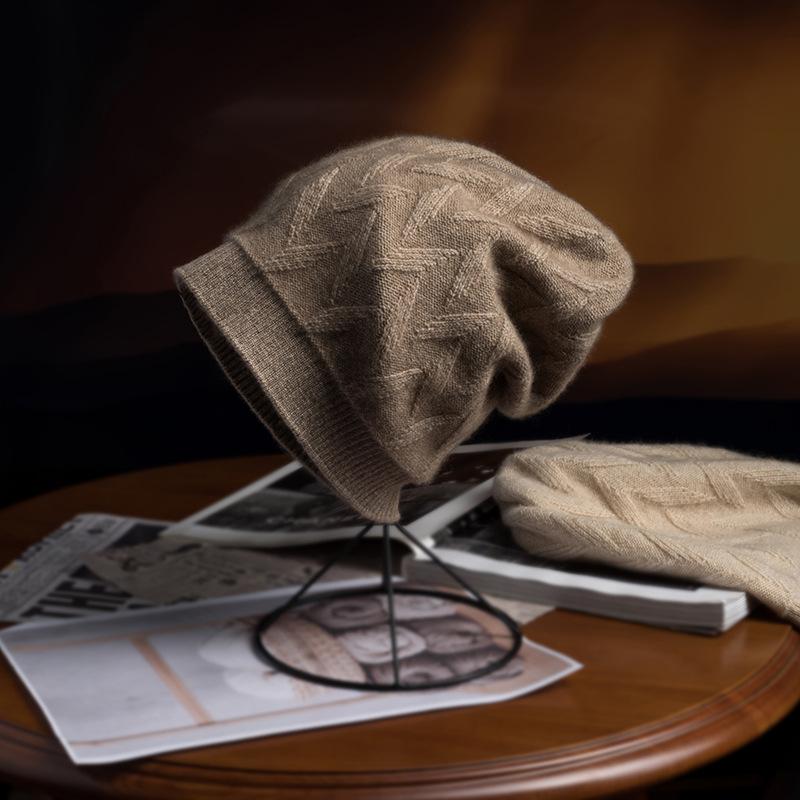 Cashmere Autumn and Winter New Style Women's High End Knitted Outdoor Warm Solid Color Ear Protection Hat Knitted Casual Toe Cap