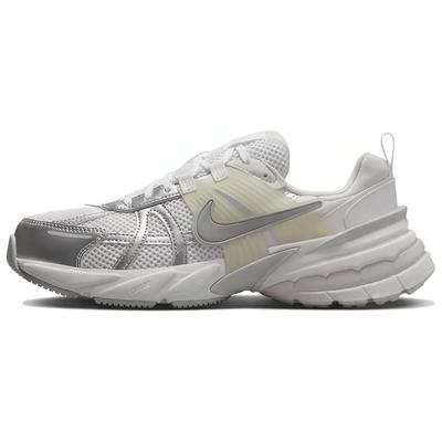 V2K Run Metallic Silver Women's FD0736-104