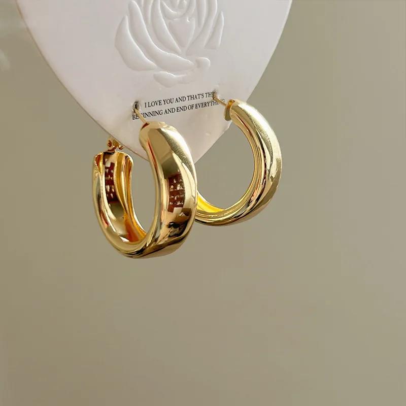 Smooth Round Chunky Hoop Earrings for Women Girls Gold Color Wide Thick Geometric Metal Statement Earrings Vintage Jewelry Gift