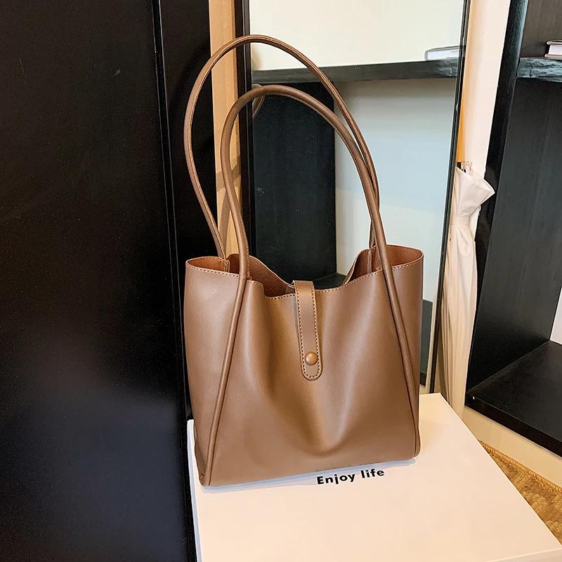

Pu Casual Women s Handbag Open Pocket Inside Compartment Tote Bag Soft Flap Pocket кавовий