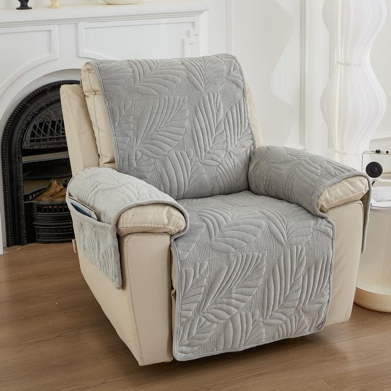 Autumn and Winter Milk Fiber Quilted Leaves Pet Sofa Cover Modern Single One-Piece Sofa Slipcover