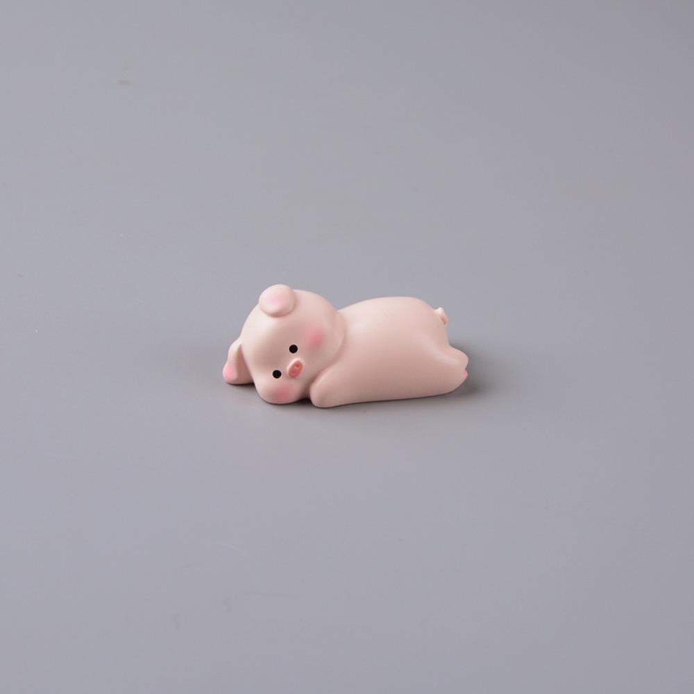 TV Screens Animal Ornament Model Desktop Edges Dog Cat Figurines  Car Interior Decoration