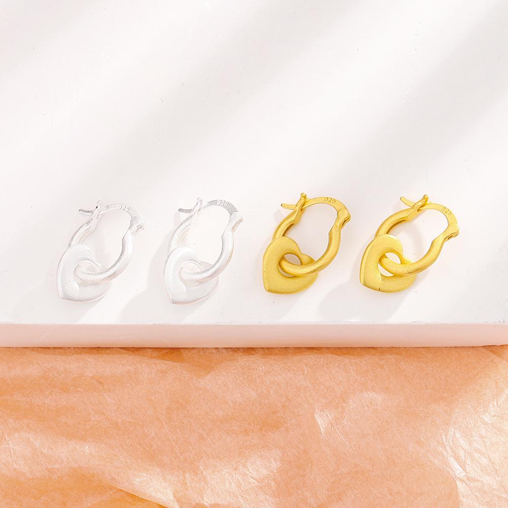 Frosted Matte Love Ear Buckle Personalized Millennium Spice Girl A Two-Wear Earring Simple Atmosphere Hollow Heart Earrings